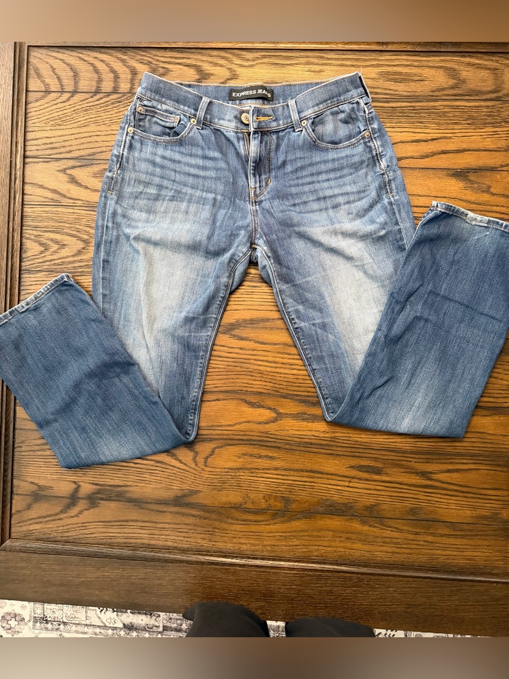Express Women's Light Blue Jeans